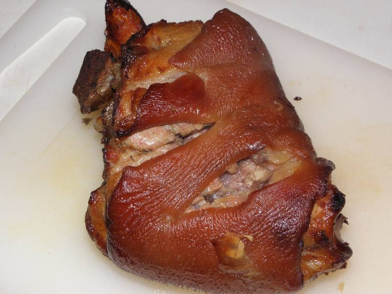 Pečené koleno na pivě